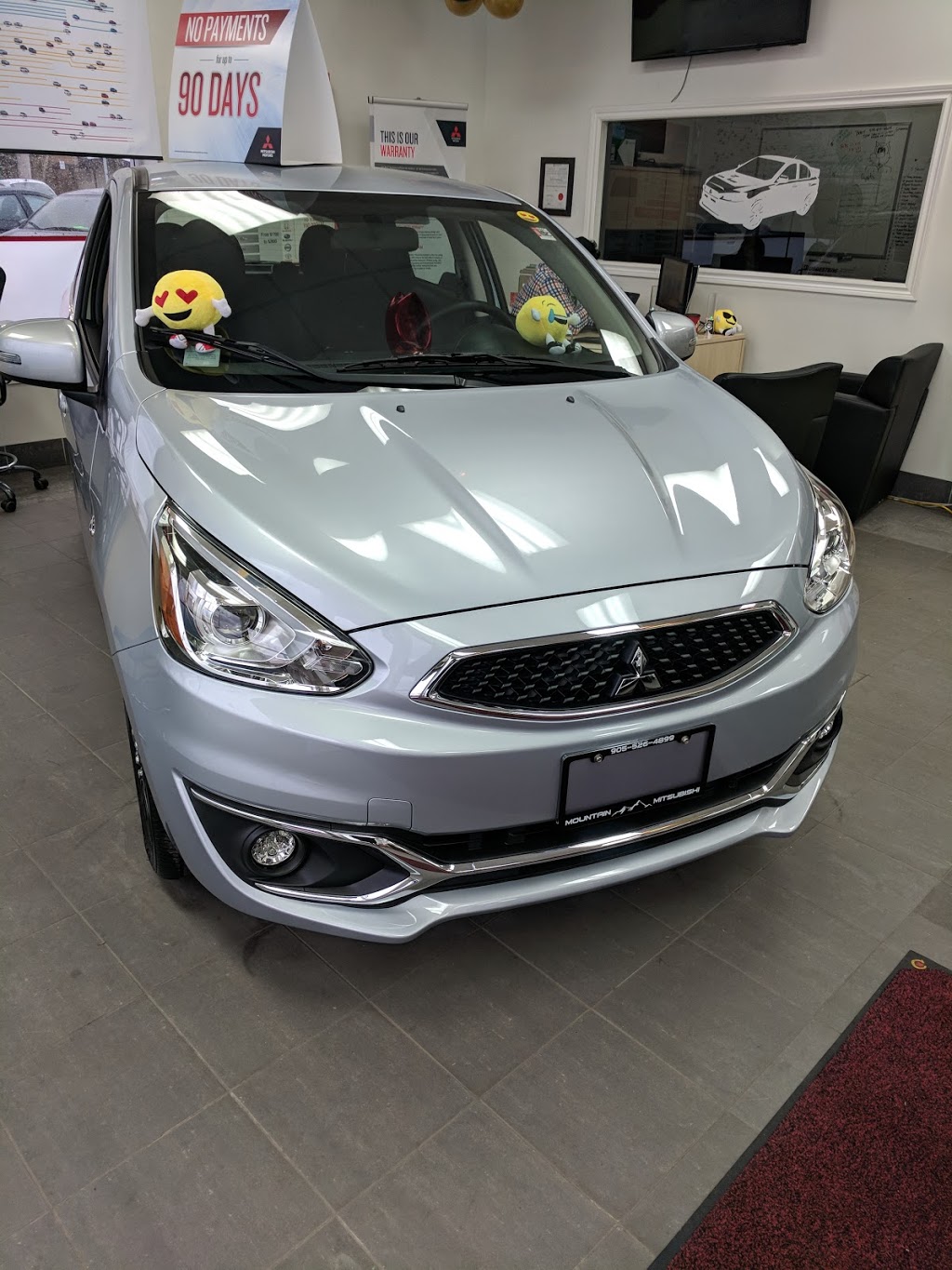 Mountain Mitsubishi | 1670 Upper James St, Hamilton, ON L9B 1K5, Canada | Phone: (905) 526-4899