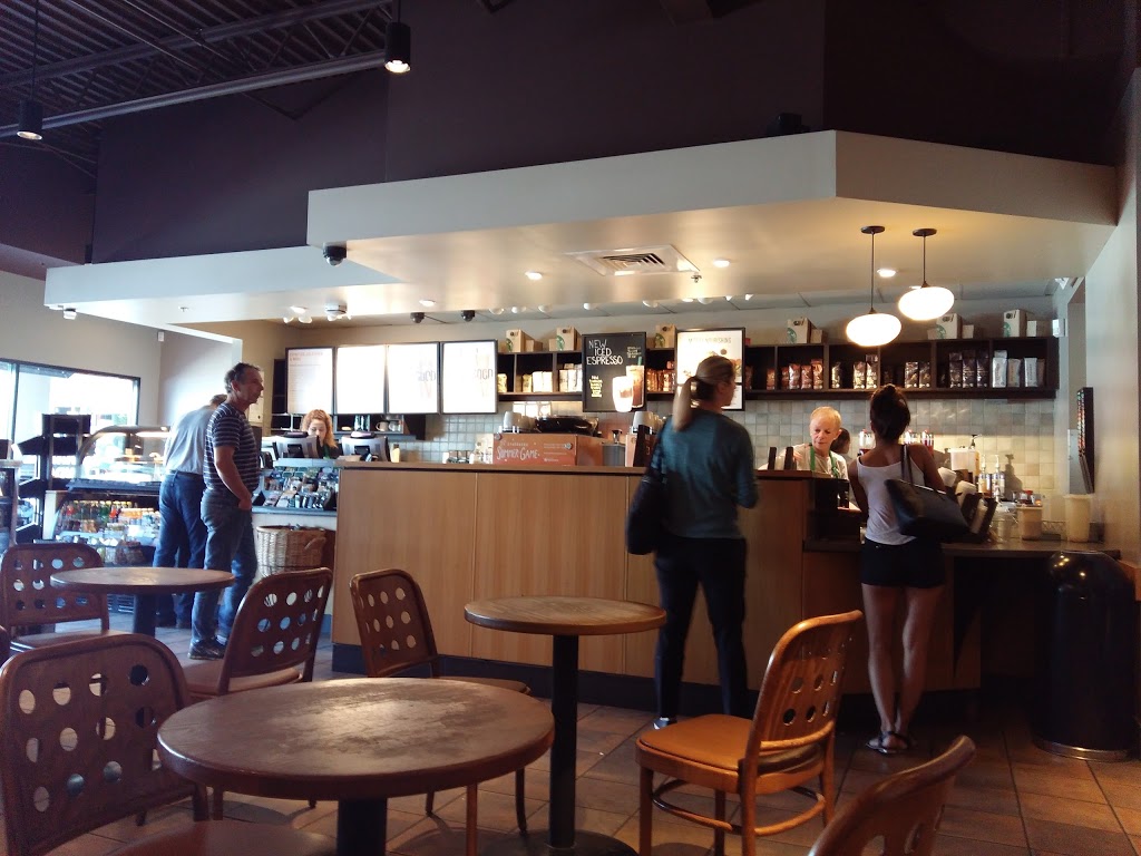 Starbucks | 19184 Lougheed Hwy, Pitt Meadows, BC V3Y 2H6, Canada | Phone: (604) 460-2053