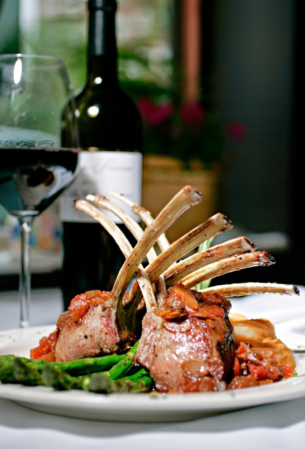 Bow Valley Gourmet | 164 Rundle Dr, Canmore, AB T1W 2L7, Canada | Phone: (403) 679-8470