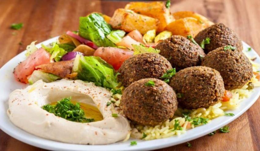 RENFREW SHAWARMA | 648 OBrien Rd UNITE#E, Renfrew, ON K7V 0B4, Canada | Phone: (613) 431-8888