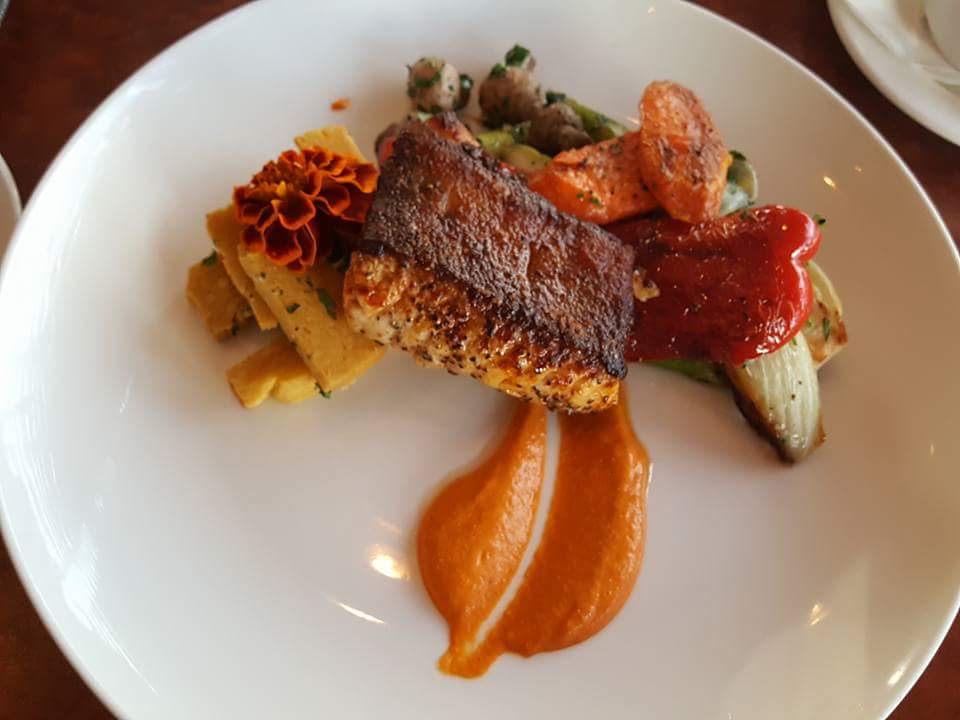 75 West Coast Grill | 7571 Westminster Hwy, Richmond, BC V6X 1A3, Canada | Phone: (604) 232-2804