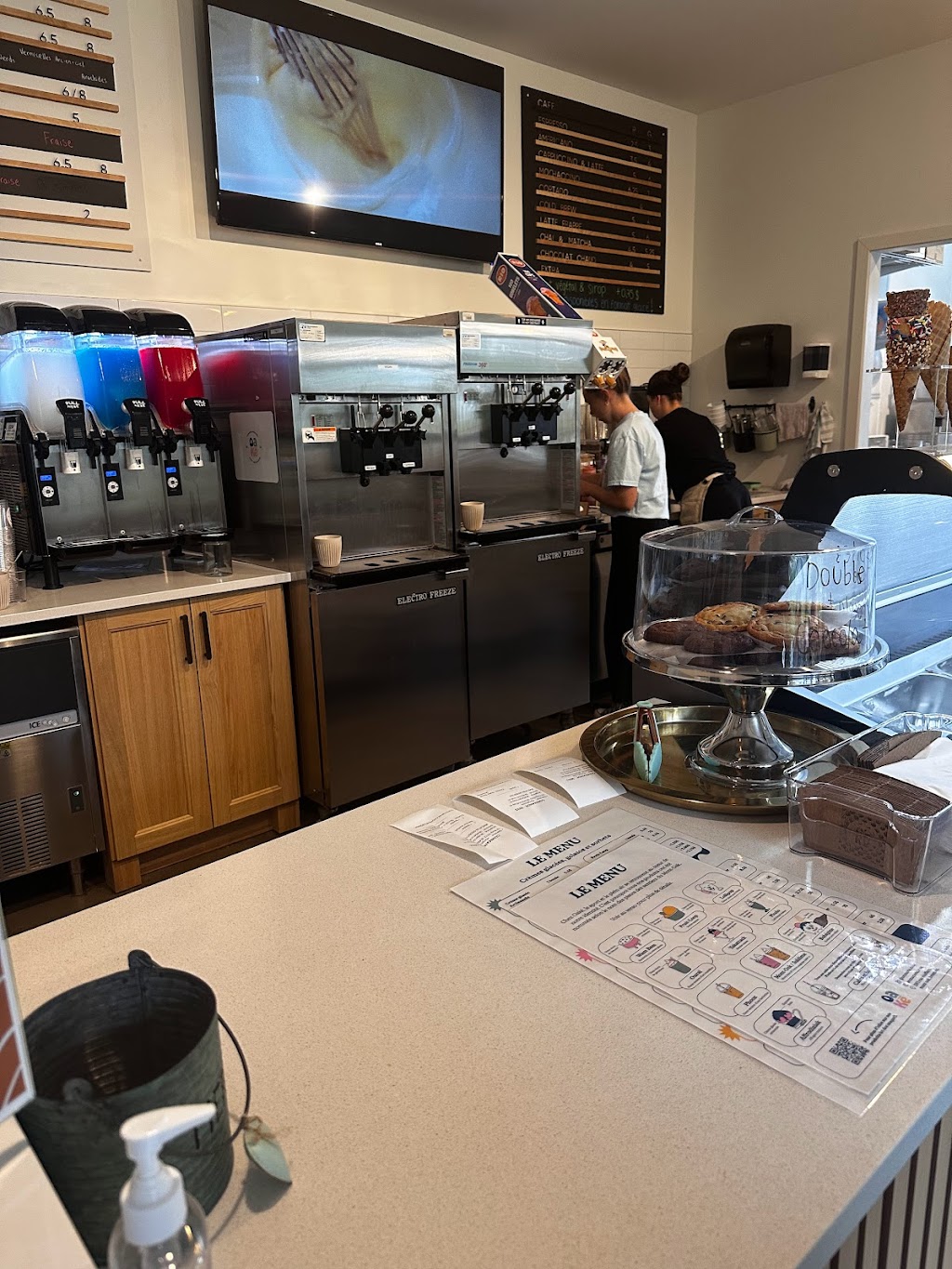 Crèmerie Oaké, Mont Oak, Bromont | 1393 Rue Shefford #101, Bromont, QC J2L 1E2, Canada | Phone: (450) 726-1726