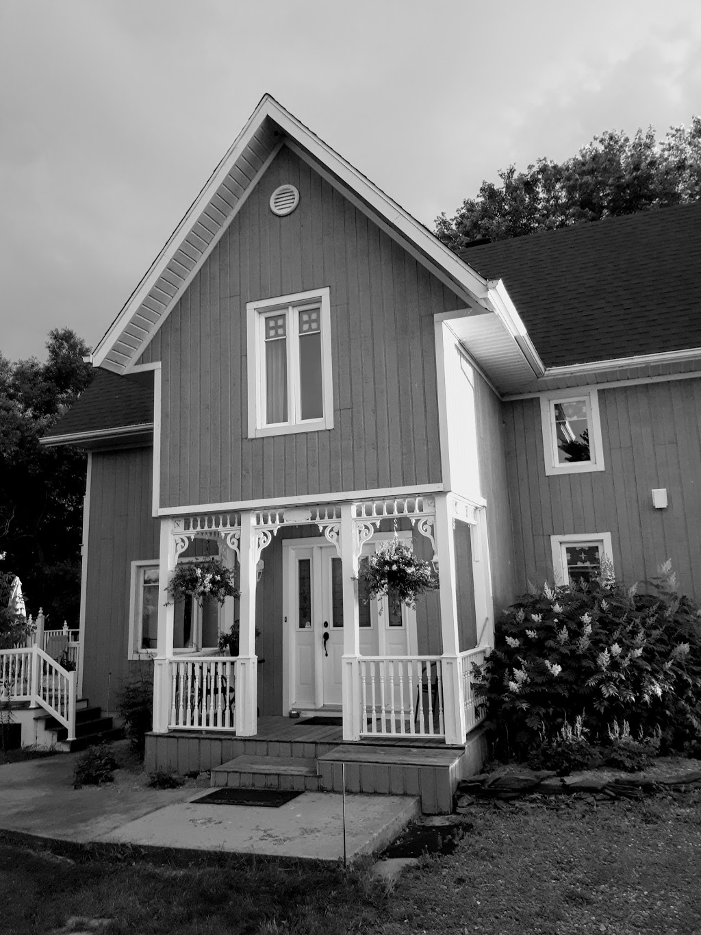 Verres et vitraux de Sophie | 628 Chemin de lÉcole, Saint-Valérien-de-Milton, QC J0H 2B0, Canada | Phone: (450) 501-0686