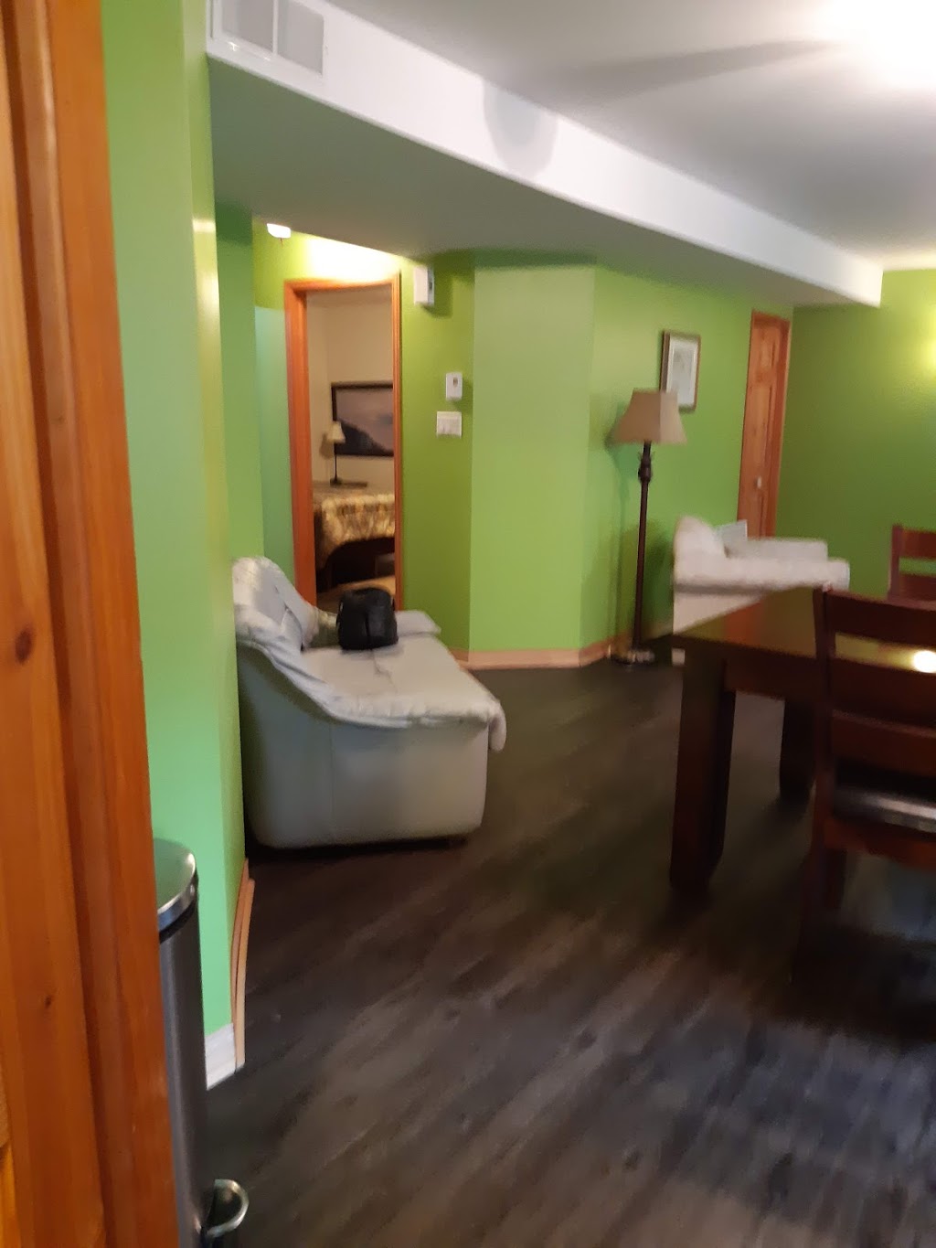 Le Gite A Margot | 20 Rue de Chambly, Bromont, QC J2L 3J9, Canada | Phone: (450) 919-1242
