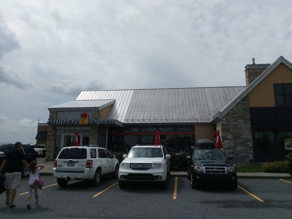 Couche-Tard | 1145 Rang Saint-Édouard, Saint-Liboire, QC J0H 1R0, Canada | Phone: (450) 793-2335