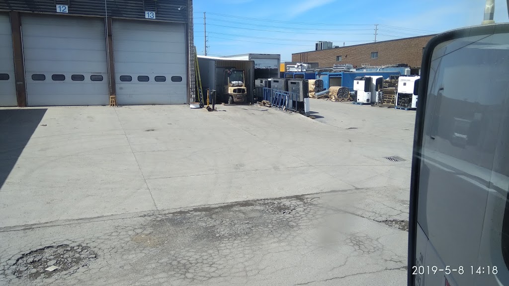 Action Trailer Sales Inc | 2332 Drew Rd, Mississauga, ON L5S 1B8, Canada | Phone: (905) 678-1444