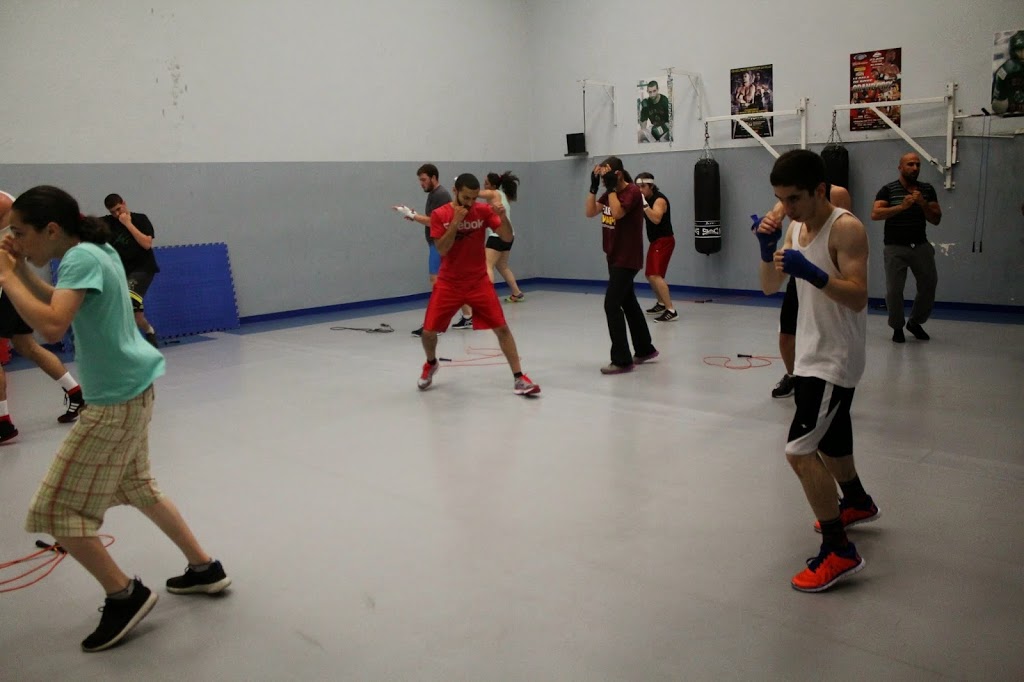 Ambition Boxing | 10417A Boul Gouin O, Roxboro, QC H8Y 2K8, Canada | Phone: (514) 707-4957