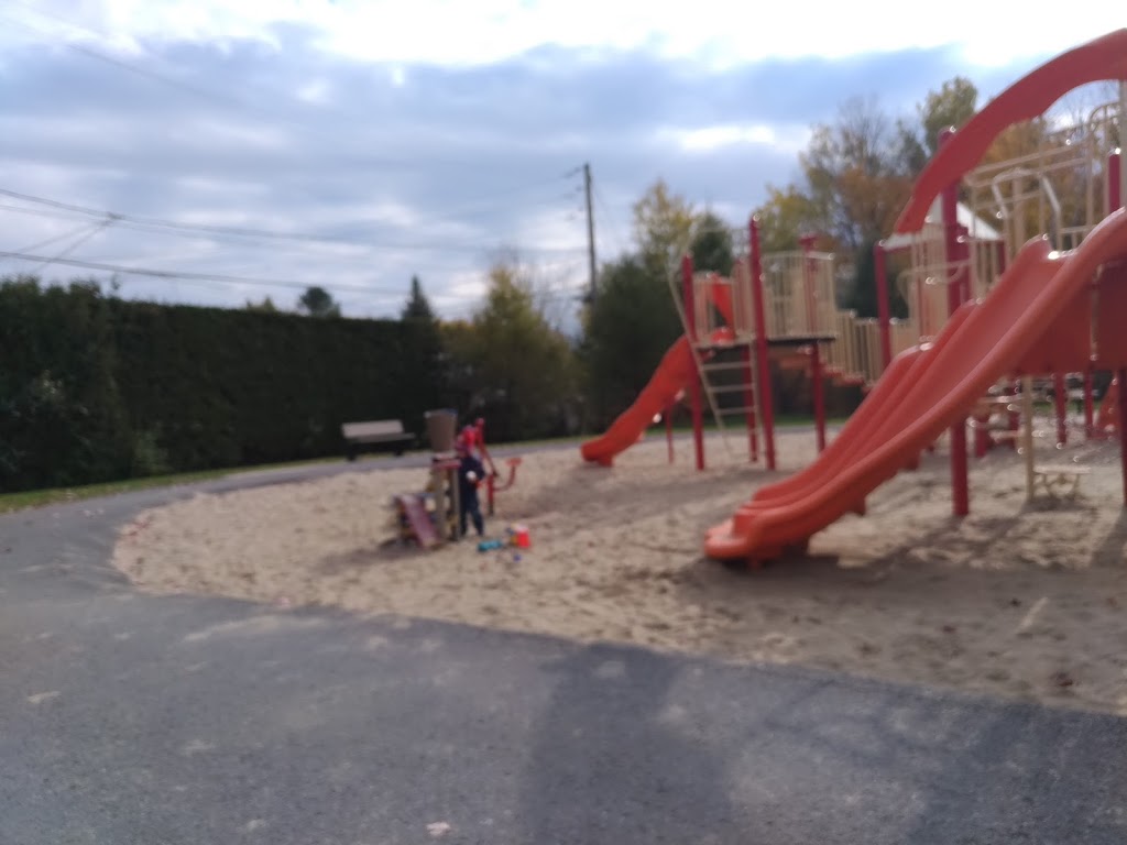 Parc dAoust | Rue dAoust, Gatineau, QC J8R 1X3, Canada | Phone: (819) 595-2002
