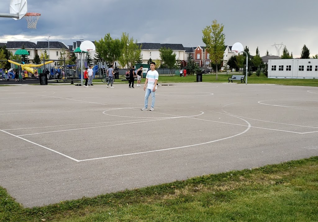 Poplar District Park | 8403 167 Ave NW, Edmonton, AB T5Z 0B3, Canada | Phone: (780) 457-0948