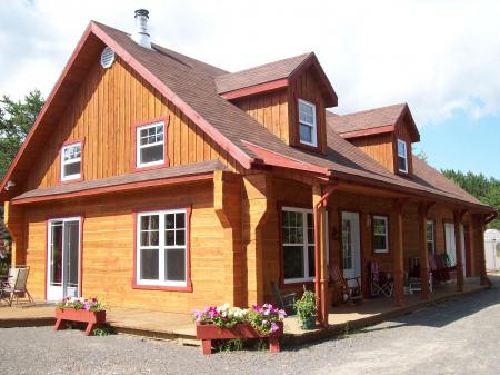 Teintures et calfeutrants St-Tite | 597 QC-153, Saint-Tite, QC G0X 3H0, Canada | Phone: (418) 365-4444