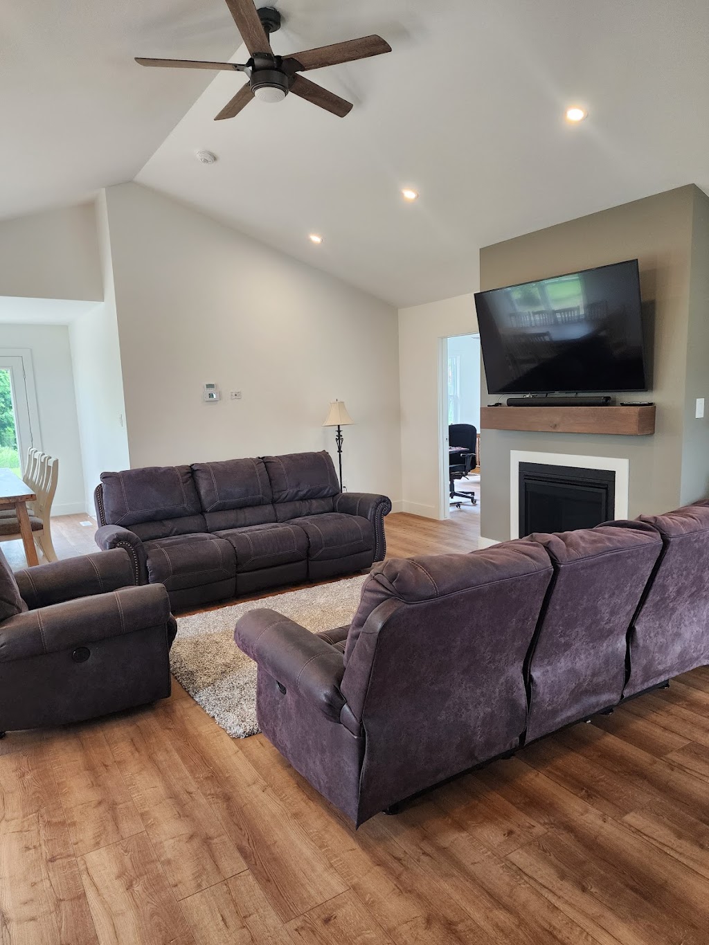 C S Porter Construction ltd. | 741 Glover Crescent, Mount Brydges, ON N0L 1W0, Canada | Phone: (226) 376-5602