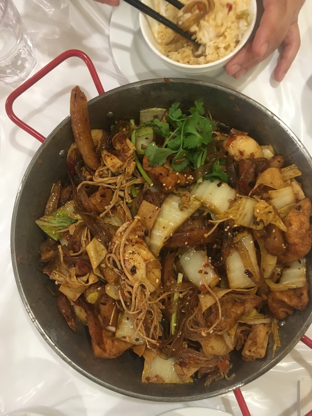 Chili Chili Restaurant | 706A Somerset St W, Ottawa, ON K1R 6P6, Canada | Phone: (613) 421-6789