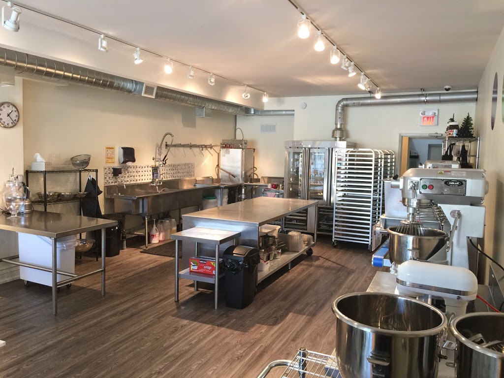 AG Macarons | 709 The Queensway, Etobicoke, ON M8Y 1L2, Canada | Phone: (647) 977-3030