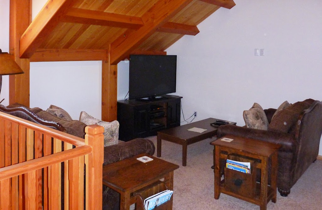 Timber Green Bed & Breakfast | Box 20 Site 13 RR 2, Rocky Mountain House, AB T4T 2A2, Canada | Phone: (403) 844-4739