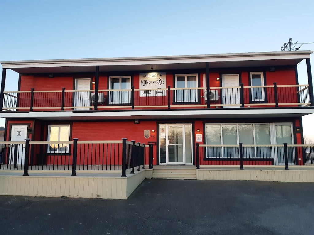Mon Coin de pays | 45 Rue Principale N, Sacré-Coeur, QC G0T 1Y0, Canada | Phone: (418) 236-4445