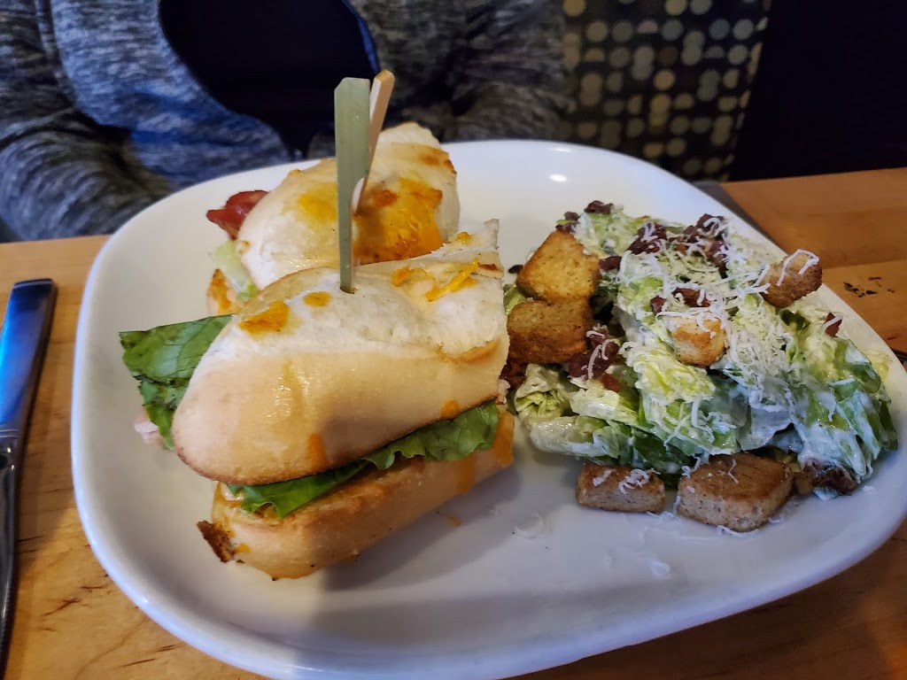 Boston Pizza | 311 Main St, Wasaga Beach, ON L9Z 0B6, Canada | Phone: (705) 429-8646