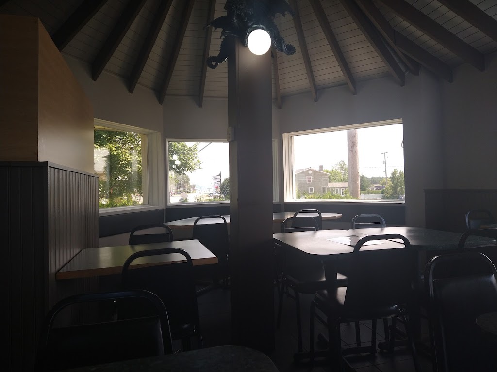 Le Buffet Du Dragon | 349 Rue Témiscouata, Rivière-du-Loup, QC G5R 2Y9, Canada | Phone: (418) 867-4419