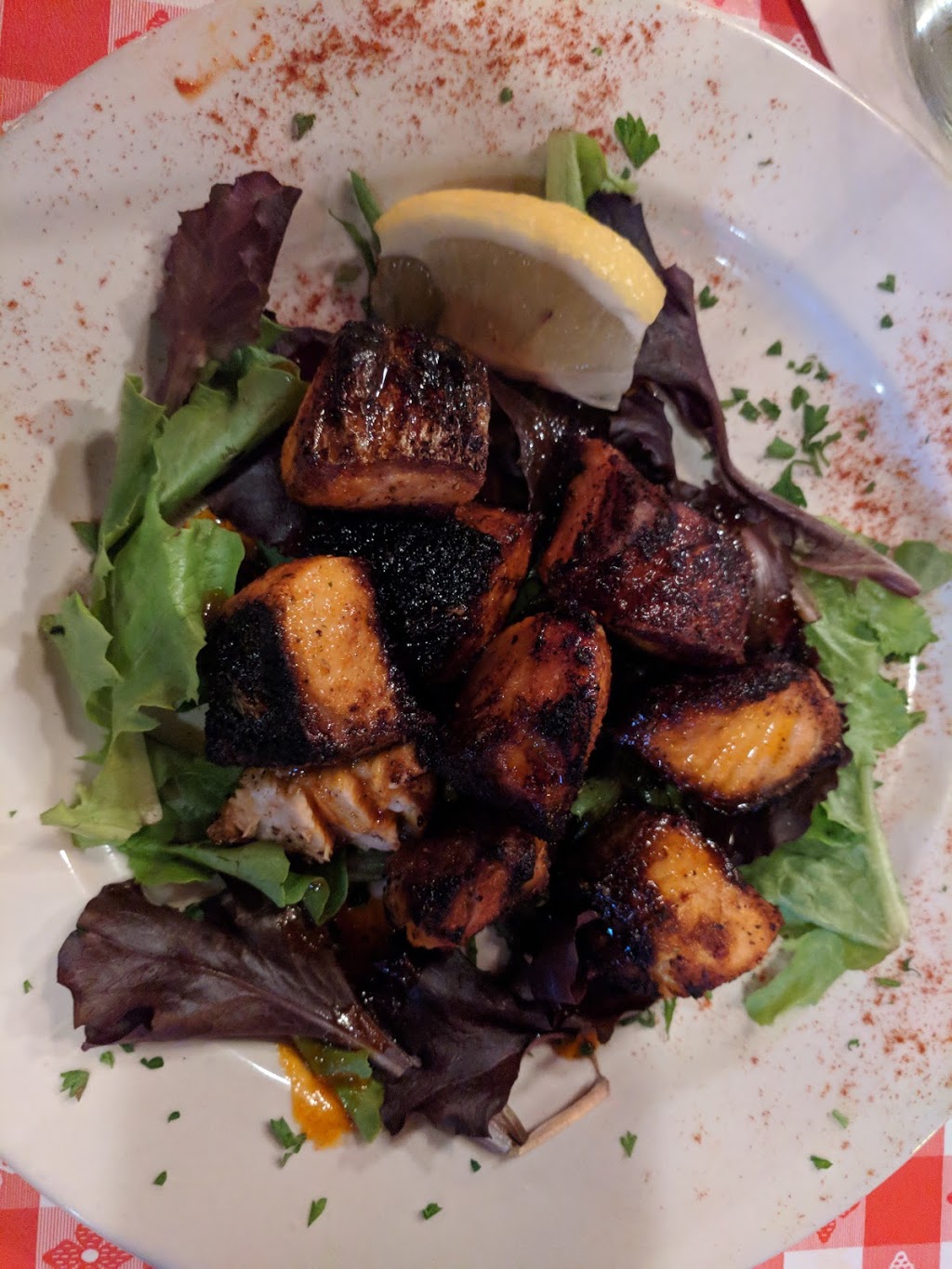 Luigis Original Restaurant | 36691 Jefferson Ave, Harrison Charter Township, MI 48045, USA | Phone: (586) 468-7711