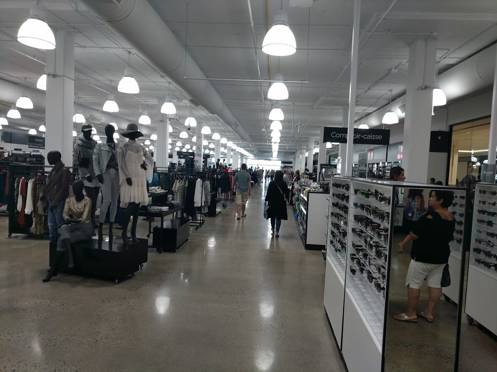 SaksFirst | 7999 Boulevard des Galeries dAnjou, Anjou, QC H1M 1W9, Canada | Phone: (514) 355-9371