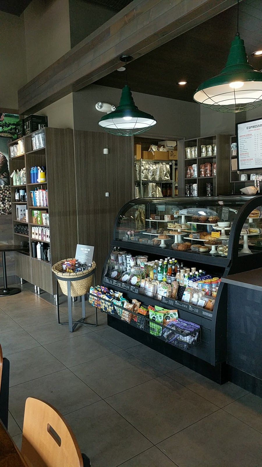 Starbucks | 318-8249 Eagle Landing Pkwy #318, Chilliwack, BC V2R 0P9, Canada | Phone: (604) 793-7963