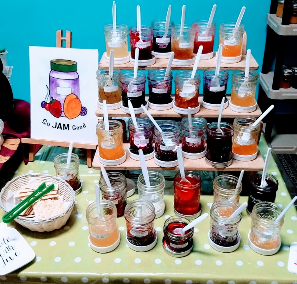 Wasaga Beach Farmers Market | 1724 Mosley St, Wasaga Beach, ON L9Z 1Z8, Canada | Phone: (647) 522-8703