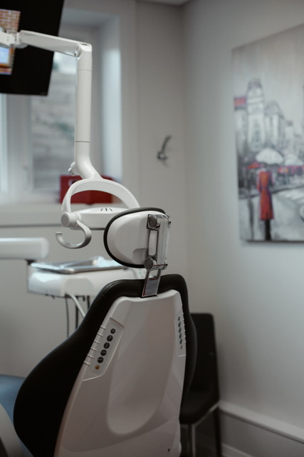 Lorne Park Dental | 1151 Lorne Park Rd, Mississauga, ON L5H 3A6, Canada | Phone: (905) 278-5972