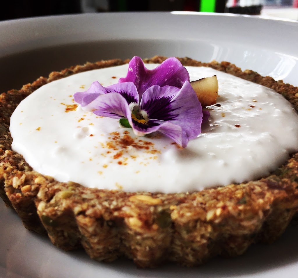 Vidyas Veggie Gourmet Restaurant | 238 Barrie St, Thornton, ON L0L 2N0, Canada | Phone: (705) 458-2000