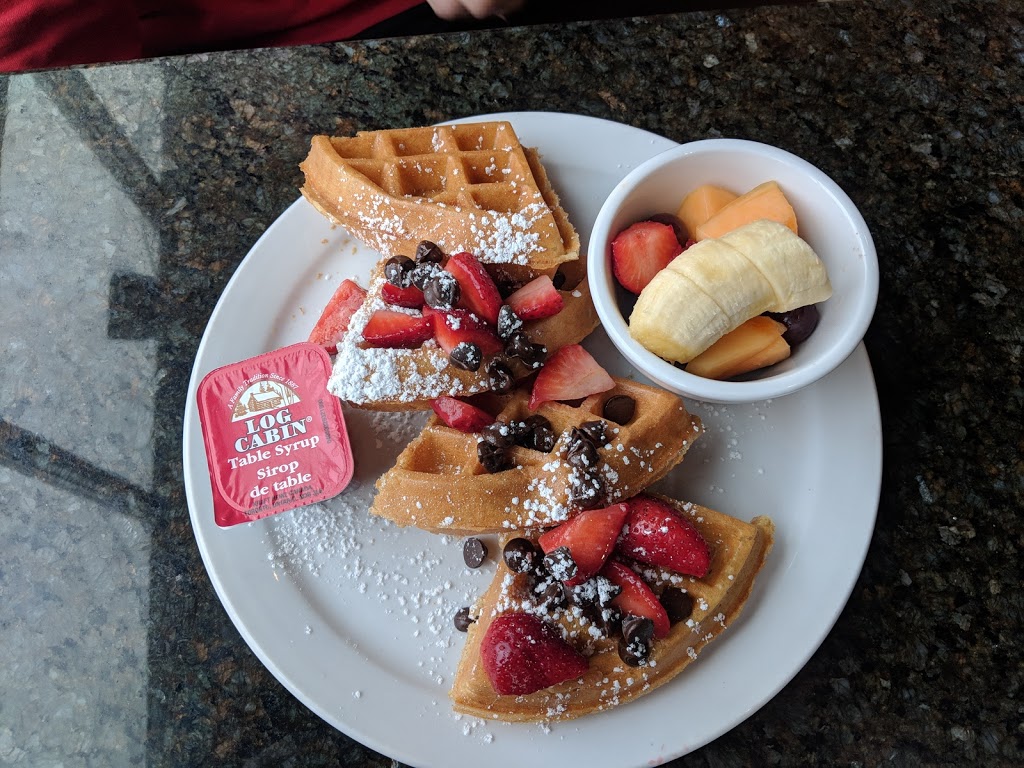 Symposium Cafe Restaurant & Lounge | 449 Kent St W, Lindsay, ON K9V 6C3, Canada | Phone: (705) 328-2929