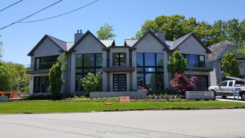 Performance Window Cleaning Mississauga | 1005 Raintree Ln, Mississauga, ON L5H 3Y5, Canada | Phone: (866) 326-9567