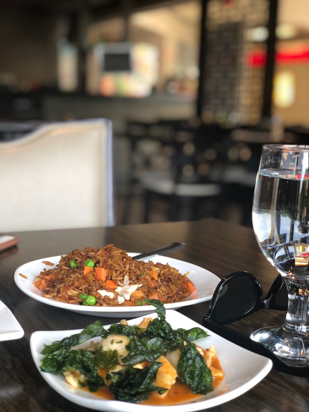 Sushi Palace | 1001 Boulevard de Montarville #40, Boucherville, QC J4B 6R2, Canada | Phone: (450) 449-0081