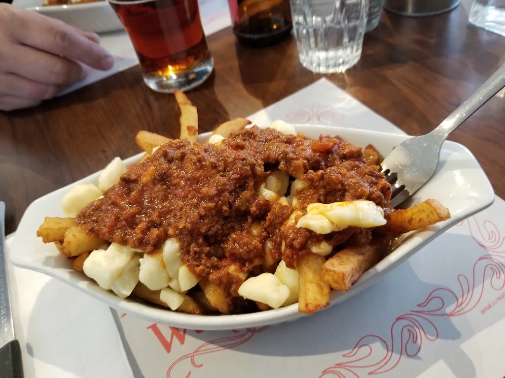 Patate chez gros loup | 1031 Route Louis-Cyr, Saint-Jean-de-Matha, QC J0K 2S0, Canada | Phone: (450) 886-5255