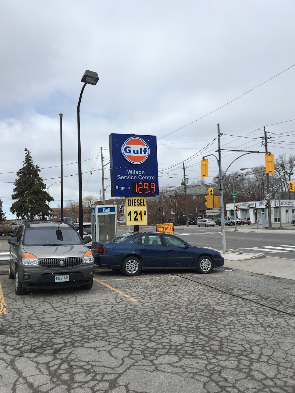 Gulf | 453 Wilson Ave, North York, ON M3H 1T9, Canada | Phone: (416) 635-0970