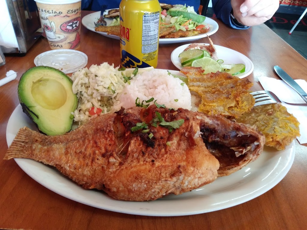 Las Delicias | 59 A Dundas St W, Mississauga, ON L5B 1H7, Canada | Phone: (905) 232-0060