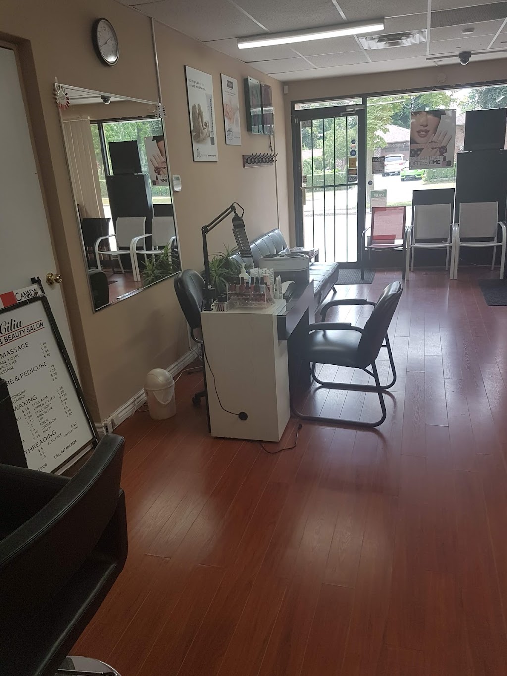 Di Bella Hair & Beauty Salon | 74b Main St N, Georgetown, ON L7G 3H3, Canada | Phone: (905) 598-3807