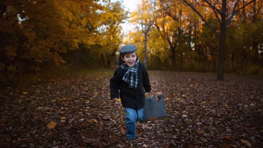 Evianstudios | 26 Marks Rd, Springwater, ON L9X 0S6, Canada | Phone: (647) 787-8782