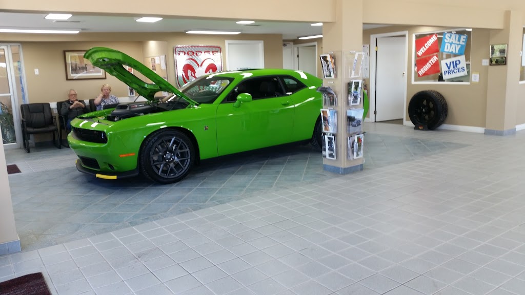 Peterborough Chrysler Jeep Dodge | 2017 Lansdowne St, Peterborough, ON K9J 7Y4, Canada | Phone: (888) 244-6013
