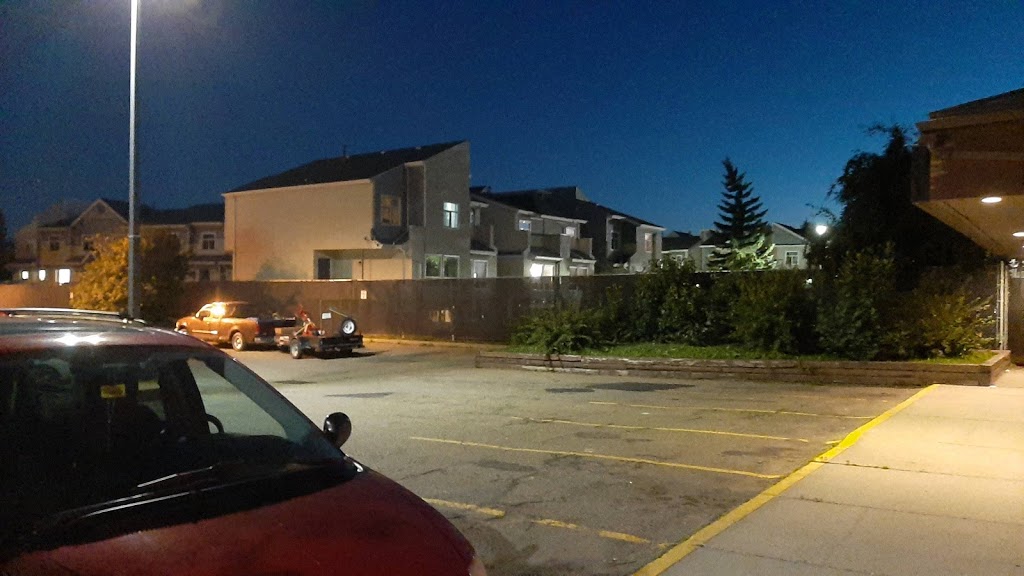 The Pub | 5728 19A Ave NW, Edmonton, AB T6L 1L8, Canada | Phone: (780) 490-1077