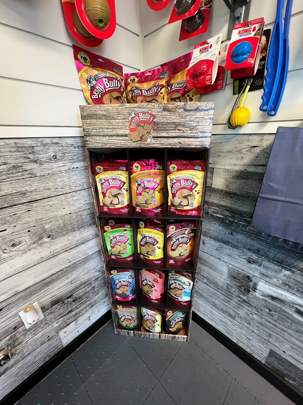 AgapiK9 | 374127 6 Line, Amaranth, ON L9W 0M6, Canada | Phone: (519) 942-1508
