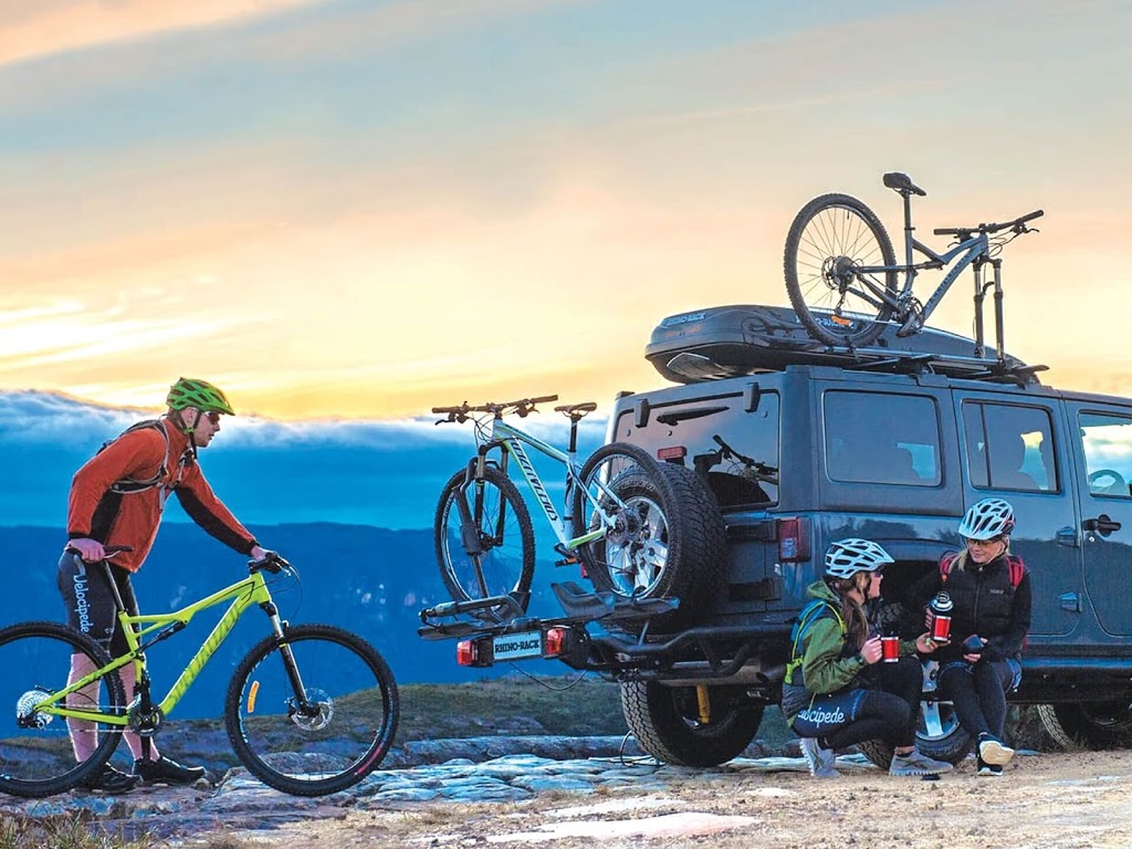 Bicycles St-Onge Inc (Les) | 450 Rue Saint-Luc, Granby, QC J2G 3B9, Canada | Phone: (450) 378-5353