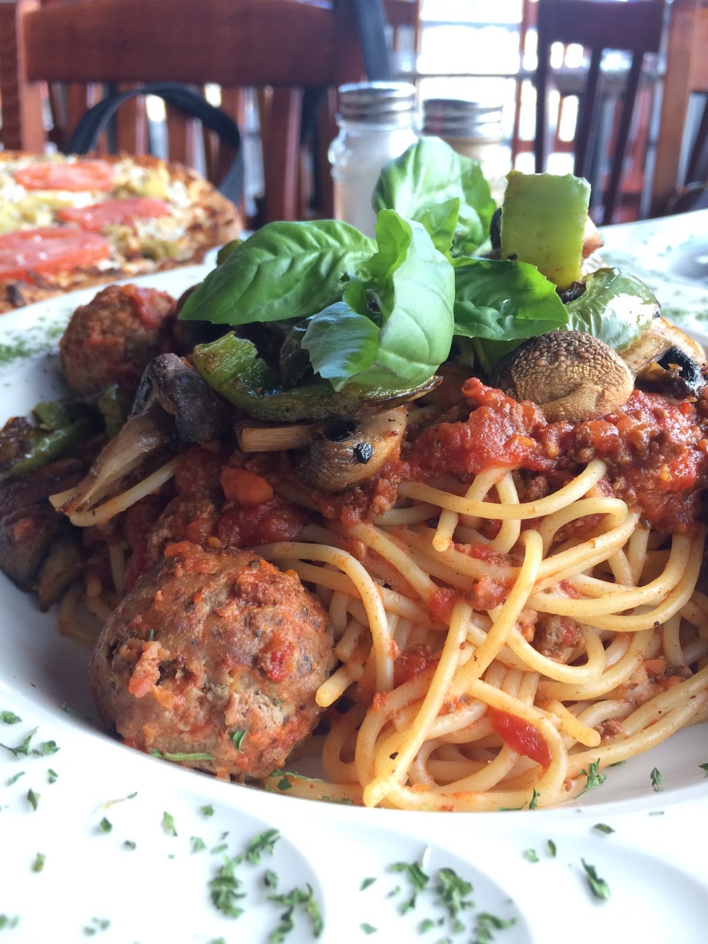 Donnas Express | 322 Churchill Ave N, Ottawa, ON K1Z 5B9, Canada | Phone: (613) 722-9998