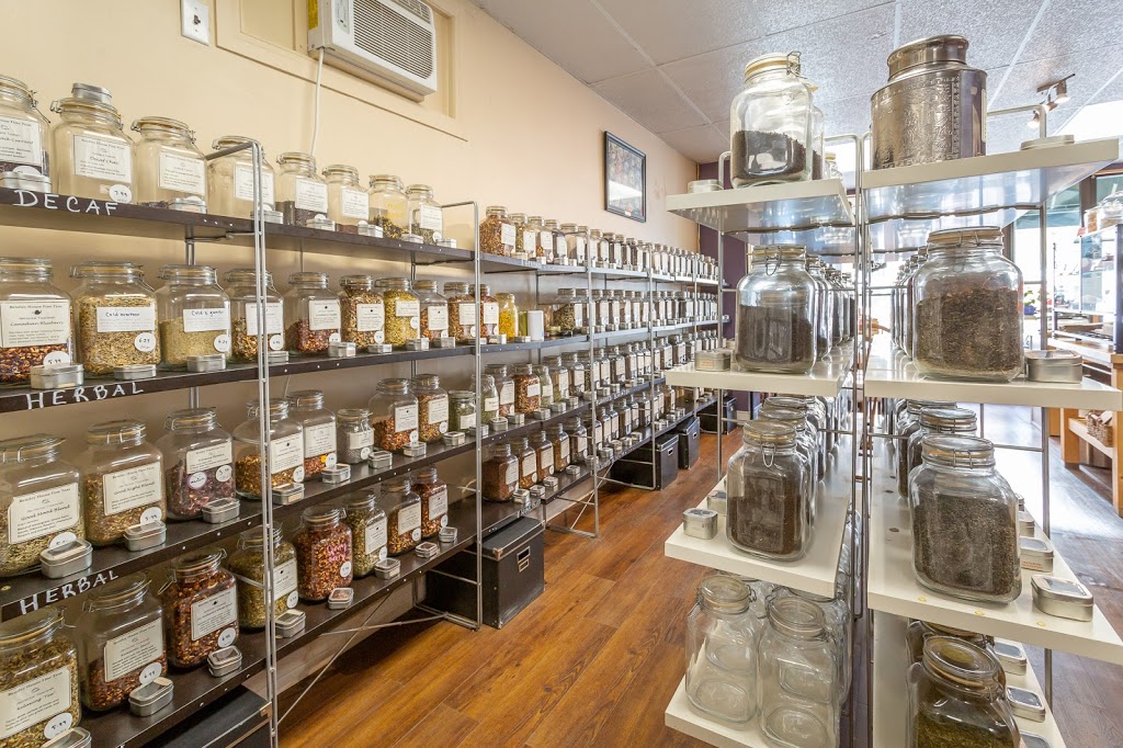 Ambiances Gourmandes at Bentley House | 240 St Andrew St W, Fergus, ON N1M 1N7, Canada | Phone: (226) 383-2455