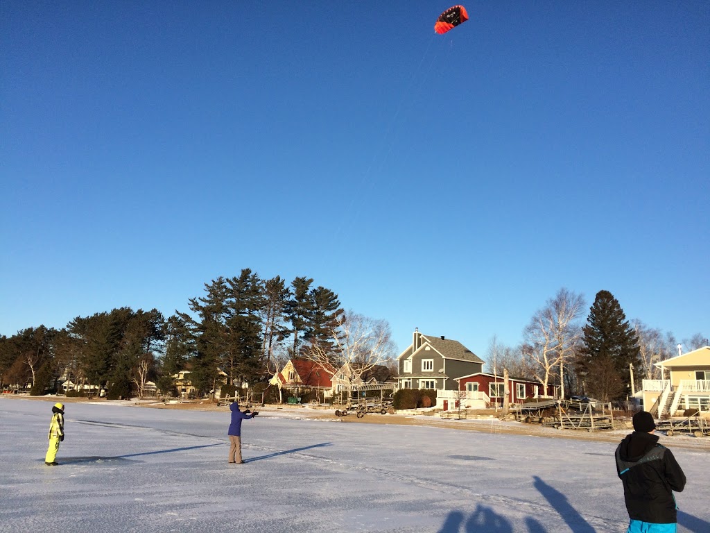 The Beach Villa | 426 Chemin de la Baie des Sables, Stratford, QC G0Y 1P0, Canada | Phone: (819) 620-5423