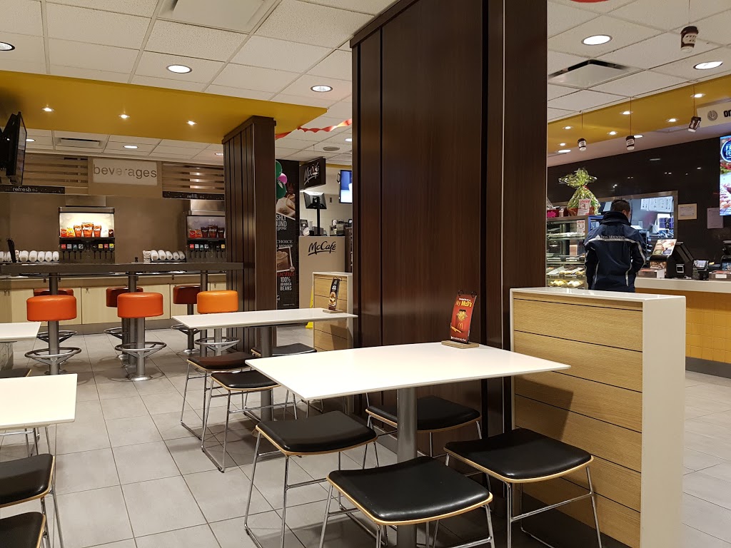 McDonalds | 14204 Yellowhead Trail, Edmonton, AB T5L 3C2, Canada | Phone: (780) 414-8351