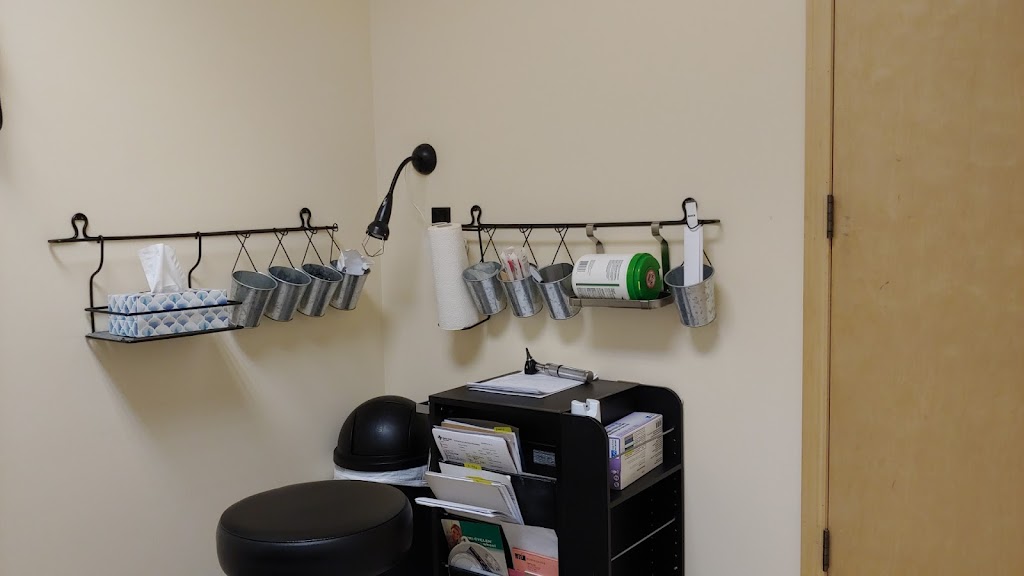 Blackfalds Medical Clinic - We No Longer Accept New Patients. | 5021 Parkwood Rd, Blackfalds, AB T0M 0J0, Canada | Phone: (403) 885-2237