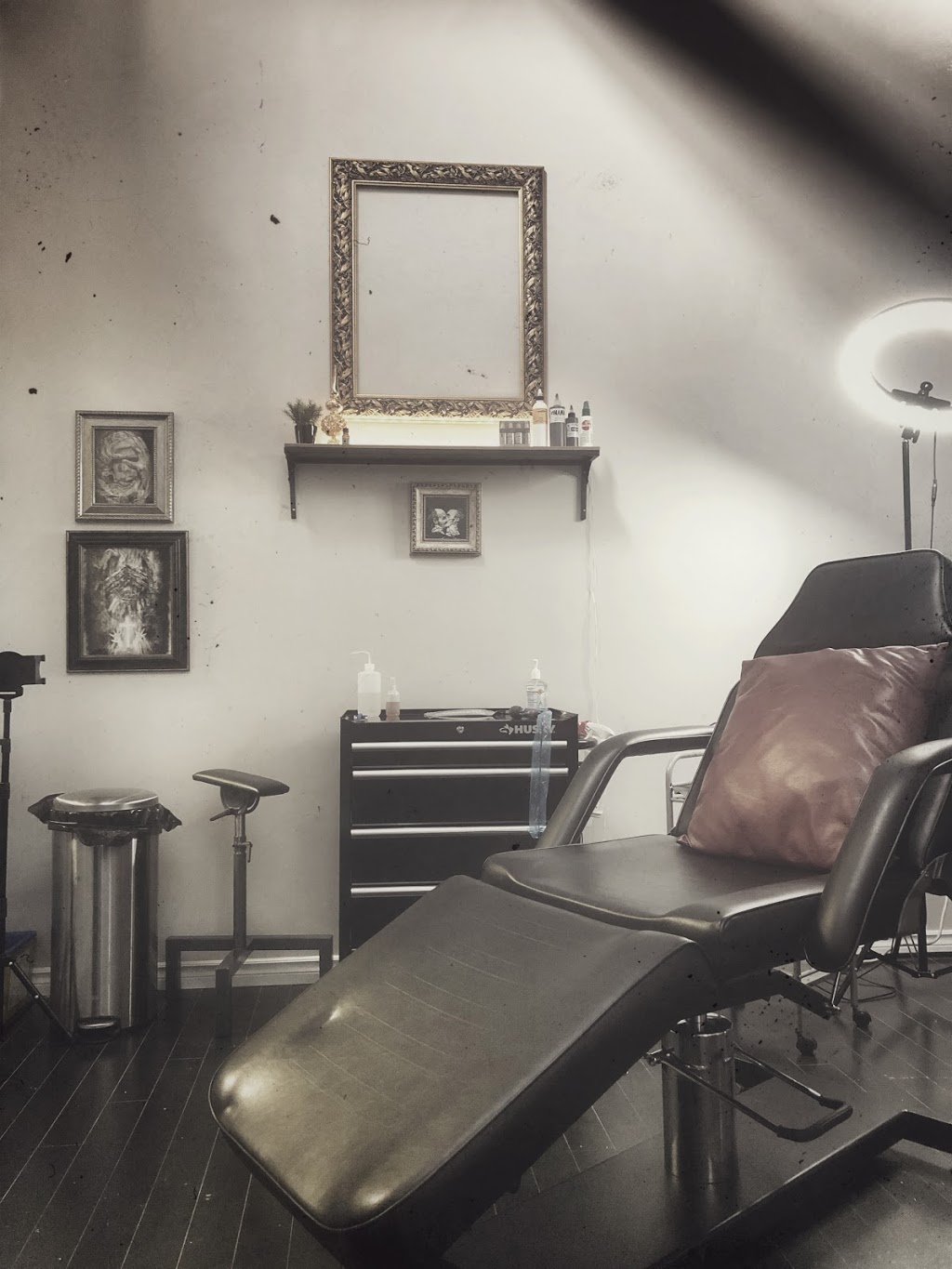 Odalisque Studios | 146 Thirtieth St, Etobicoke, ON M8W 1S9, Canada | Phone: (647) 952-8092