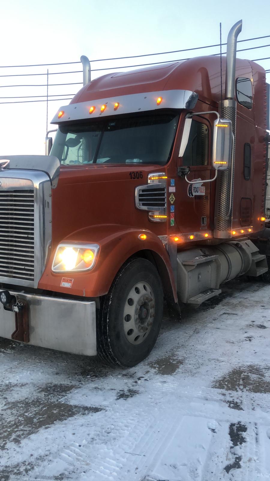 Road Pulse Trucking Ltd | 2890 McPhillips St, Winnipeg, MB R2P 0H2, Canada | Phone: (431) 866-5213