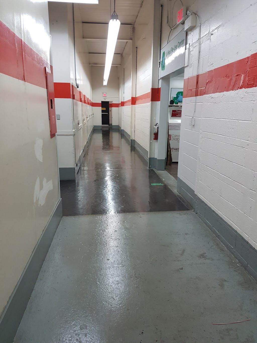 U-Haul Moving & Storage at Warden Ave | 1555 Warden Ave, Scarborough, ON M1R 2S9, Canada | Phone: (416) 298-3216