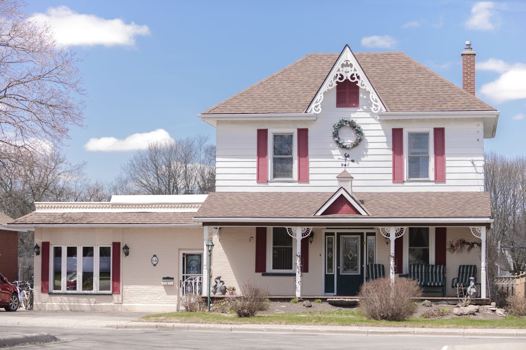 The Shady Nook | 64 Earl St, Stratford, ON N5A 6G2, Canada | Phone: (519) 273-1771
