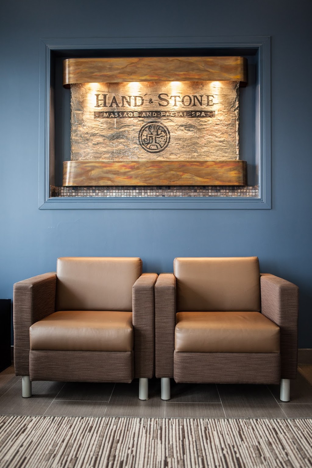 Hand & Stone Massage and Facial Spa – Oakville | 511 Maple Grove Dr #21, Oakville, ON L6J 6X8, Canada | Phone: (289) 837-3838