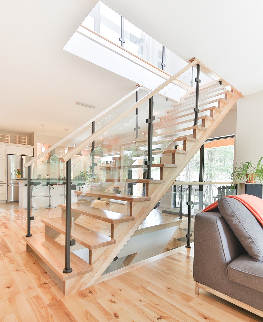 Boiseries Lanaudière | 2043 Rue de la Visitation, Saint-Charles-Borromée, QC J6E 7Y8, Canada | Phone: (450) 753-7171